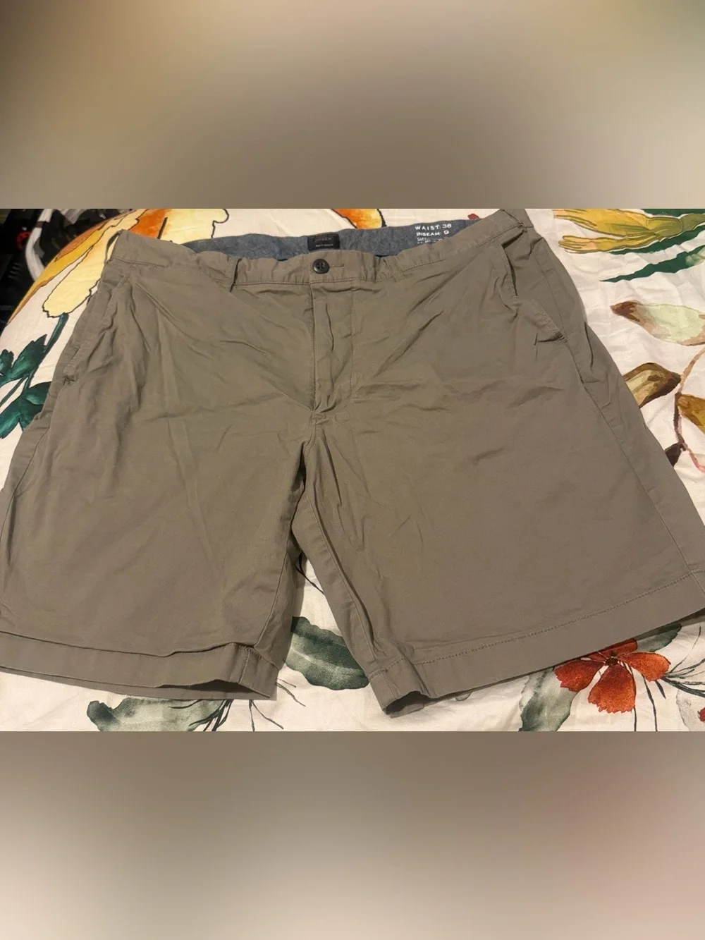 J. Crew 9” Stretch Chino Short - Size 38